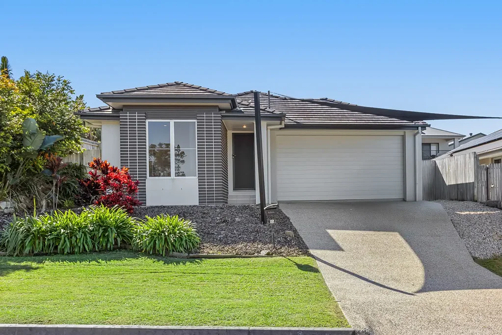 15 Coachella Crescent, Upper Coomera, QLD 4209