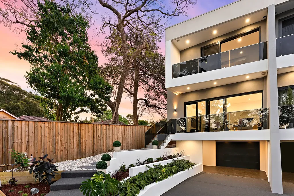 Chatswood 5ਬੈੱਡਰੂਮ Brand New  Luxury Residence - Contemporary Family Excellence