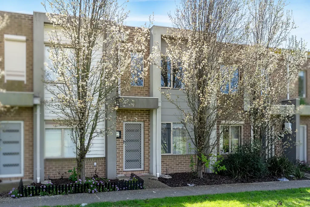 Craigieburn 2कमरा Stylish, Low-Maintenance Living with Parkland Views