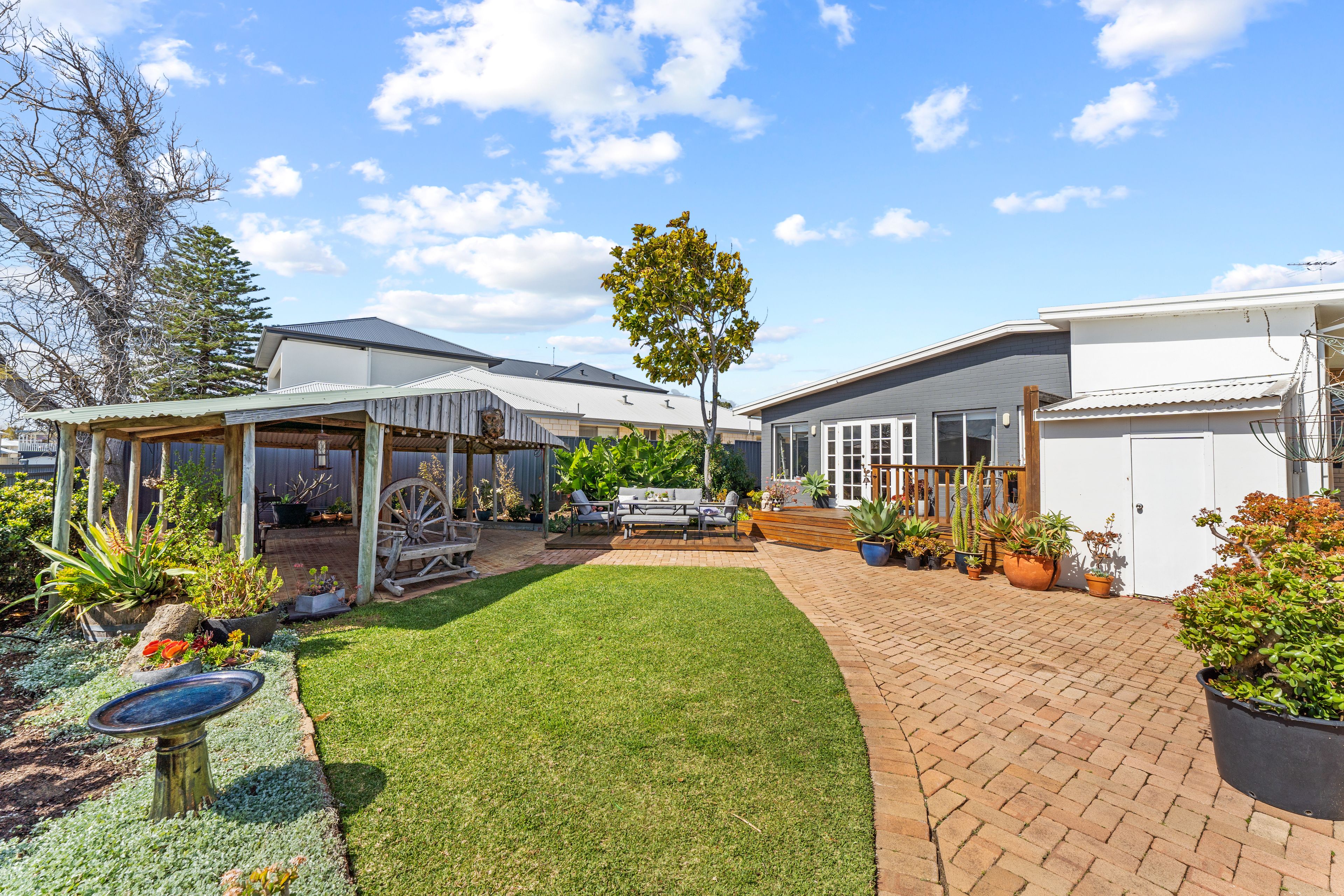 11 FLETCHER ST, ROCKINGHAM WA 6168, 0 rūma, 0 rūma horoi, House