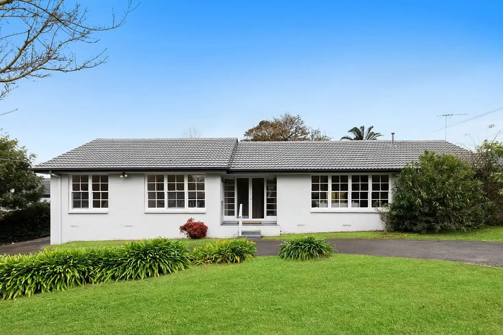 Frankston South 4બેડરૂમ A Much-Loved Home on a Block Full of Possibility
