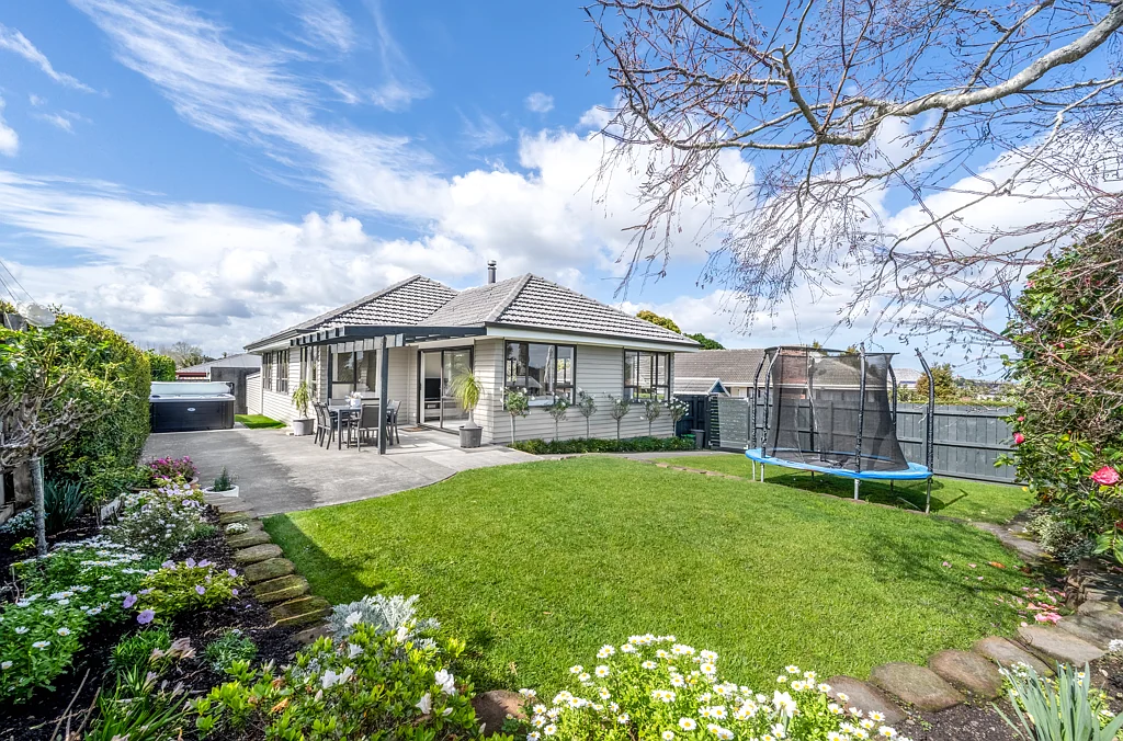 1/34 Patons Road, Howick, Manukau City, Auckland
