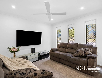 206 Old Ipswich Road, Riverview, QLD 4303, 4 Kuwarto, 2 Banyo, House