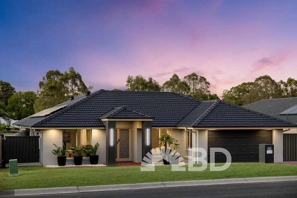 Narangba 4Moenga Inviting Family Home | Prime Norfolk Lakes Estate