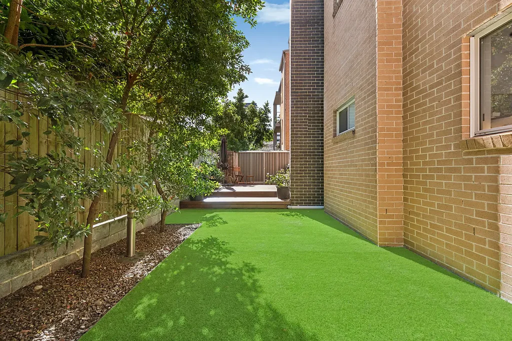 2/30 Pacific Parade, Dee Why, NSW 2099
