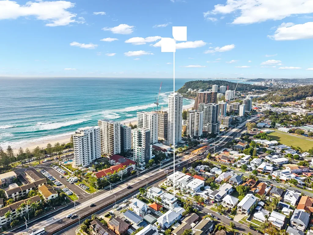 Burleigh Heads 3Kwarto Beachfront Living, 200m From the Sand