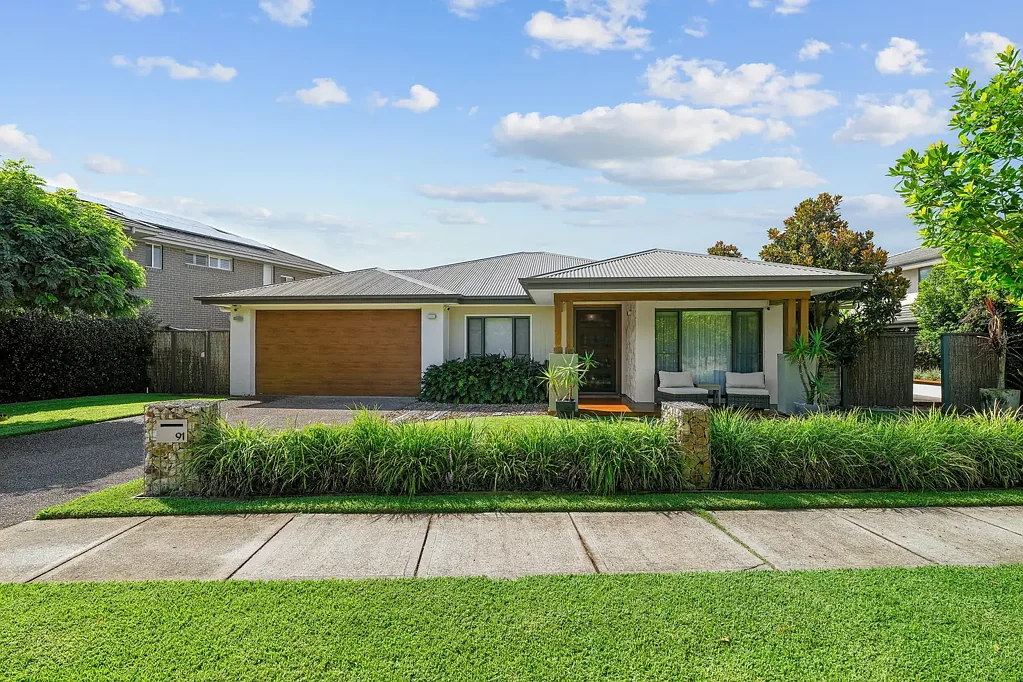 91 Dune Drive, Fern Bay, NSW 2295