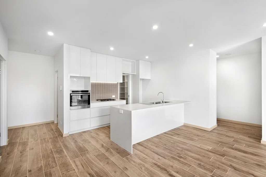 Plenty 2 Bedroom Apt 102 - 2BR, 1 Bath, 2 Toilets, Laundry, WIP, Balcony & 2 Car Garaging