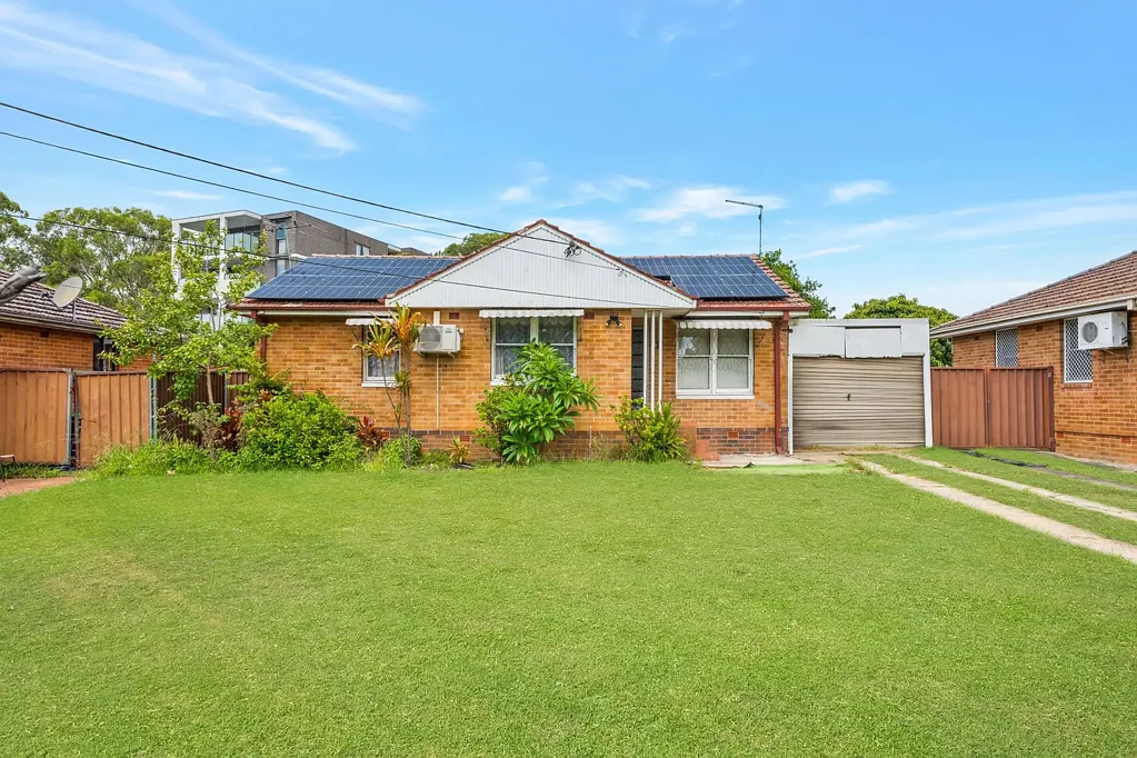74 Willan Drive, Cartwright, NSW 2168