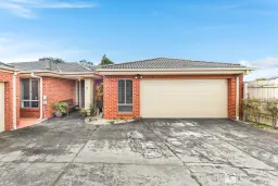 22a Maureen Close, Cranbourne West