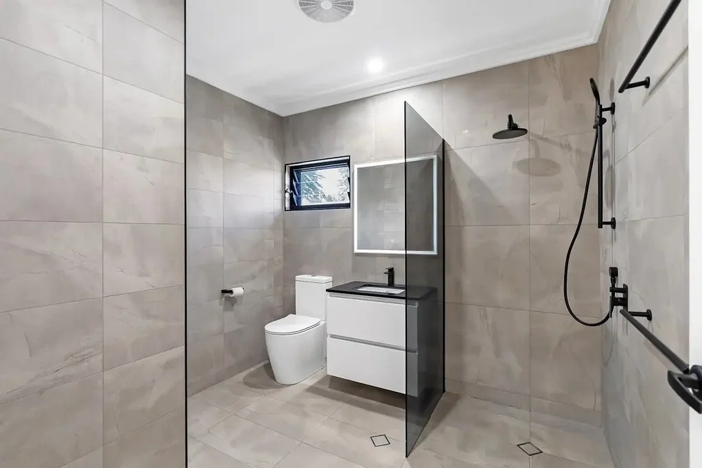 Parramatta Park 2房  Private, Renovated Villa Style Living Just Minutes from the CBD