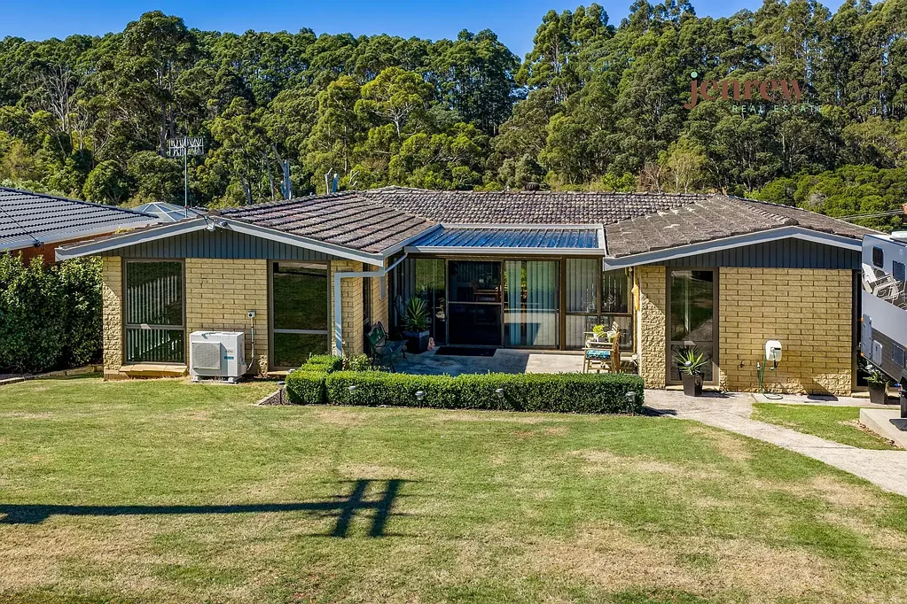 17 Blackwood Parade, Romaine, TAS 7320