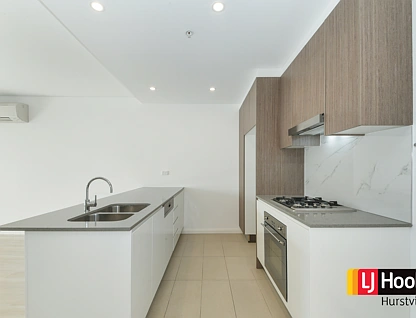 705/10B Charles Street, Canterbury, South Western Suburbs, 2 कमरे, 2 बाथरूम, Apartment