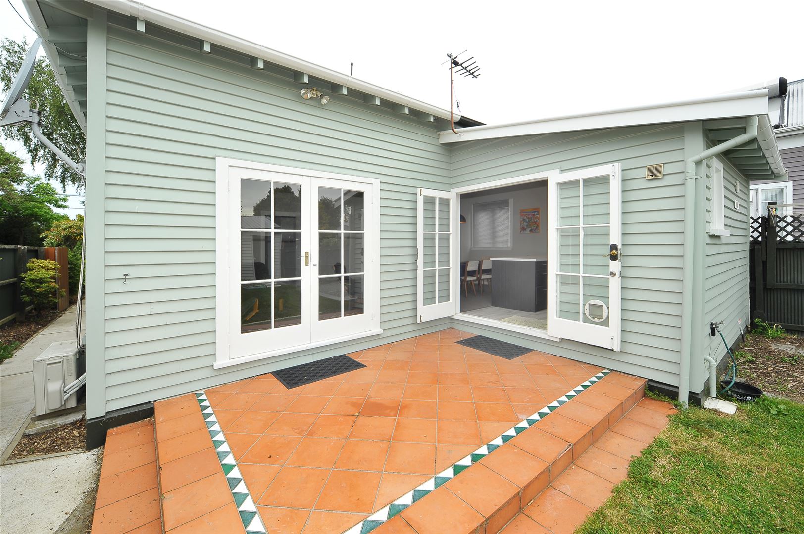 1/21 Norwood Street, Beckenham, Christchurch, 3 phòng ngủ, 0 phòng tắm