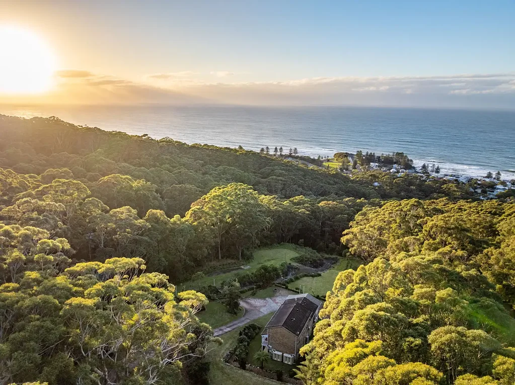 Austinmer 6ਬੈੱਡਰੂਮ TRANQUIL RETREAT - 5+ Acres, 6 Bedroom Home & Scenic Ocean Views