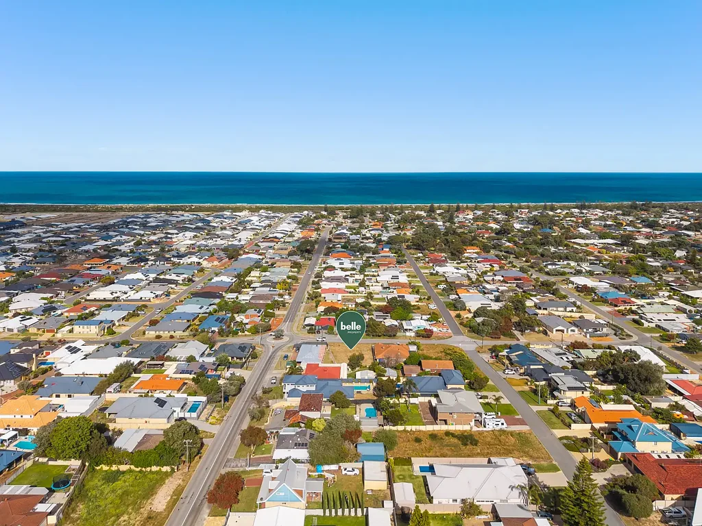 13 Marlin Way, Golden Bay, WA 6174