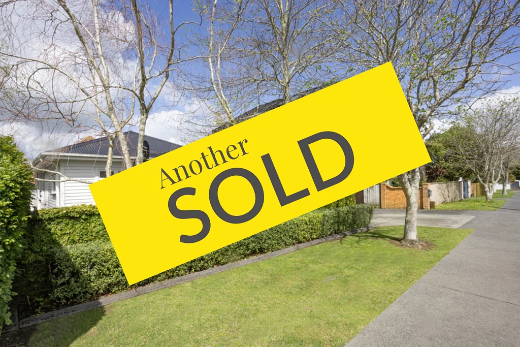 4 Kingsway, Three Kings, Auckland City, Auckland