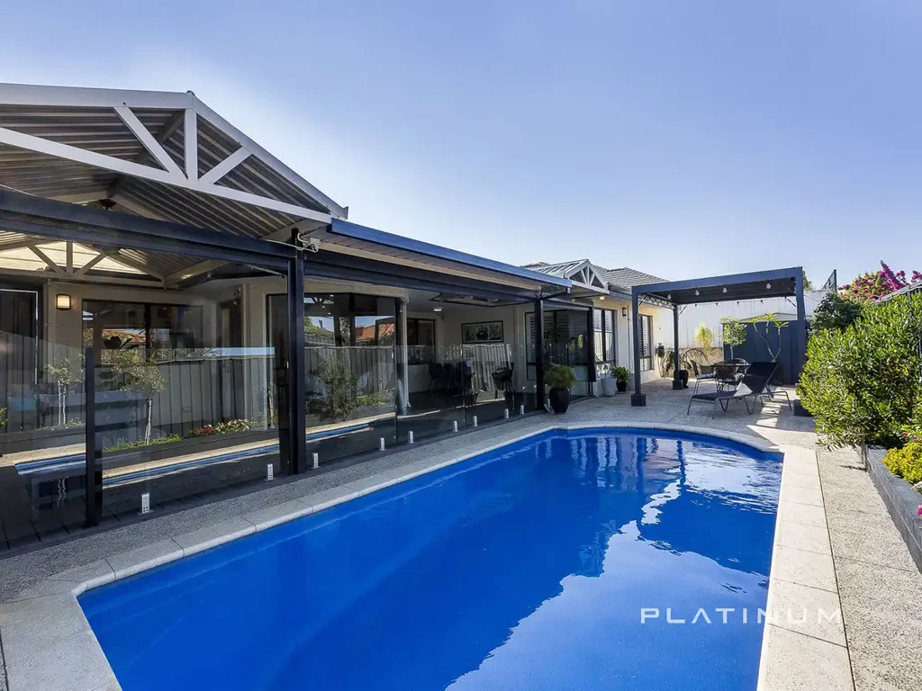 Family Living at Its Best – Pool, Space & Comfort
