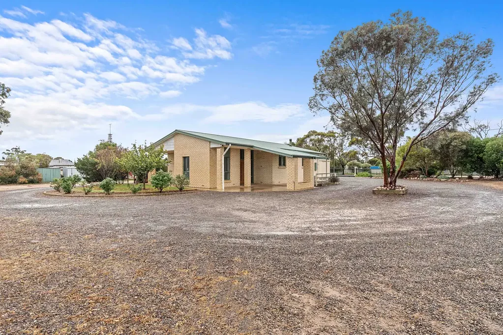 Spacious Solid Brick Home On Large Allotment