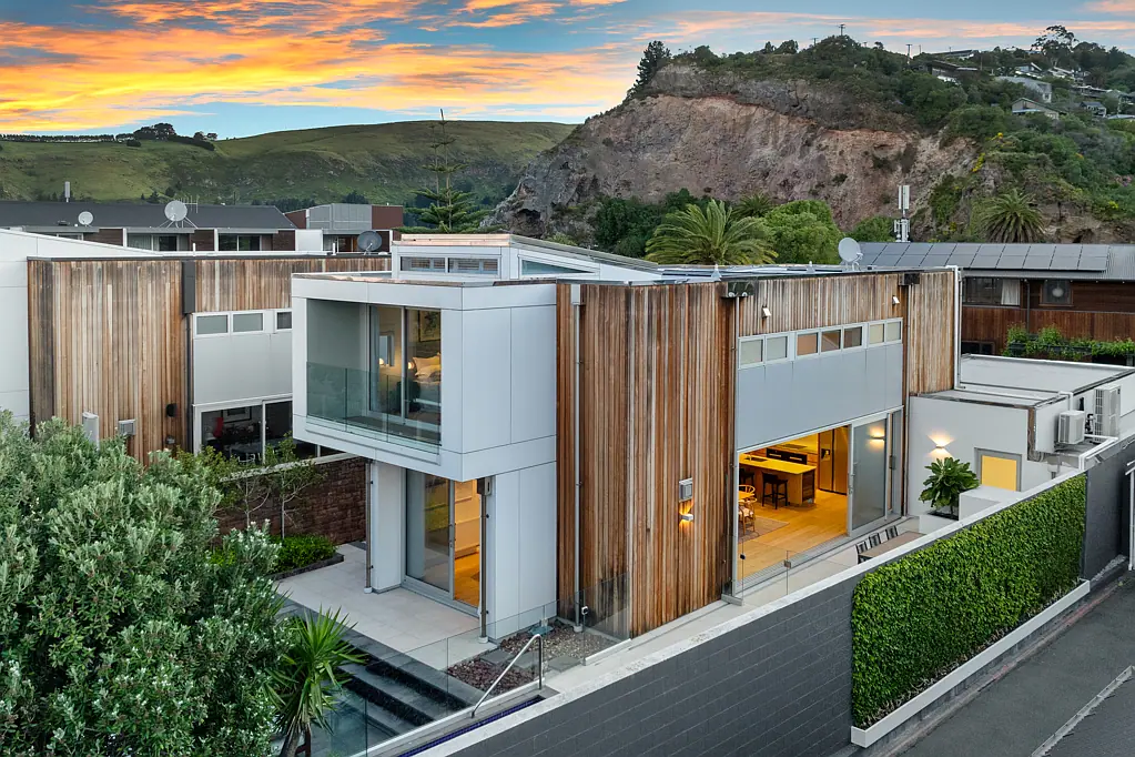 Sumner 3બેડરૂમ Bespoke Architectural Brilliance