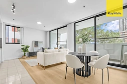 212/6-10 Charles Street, Parramatta