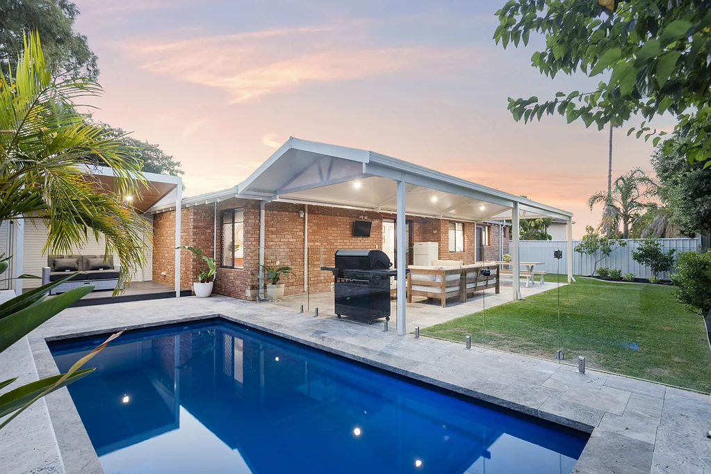 2B Bonsall Place, Carine, WA 6020