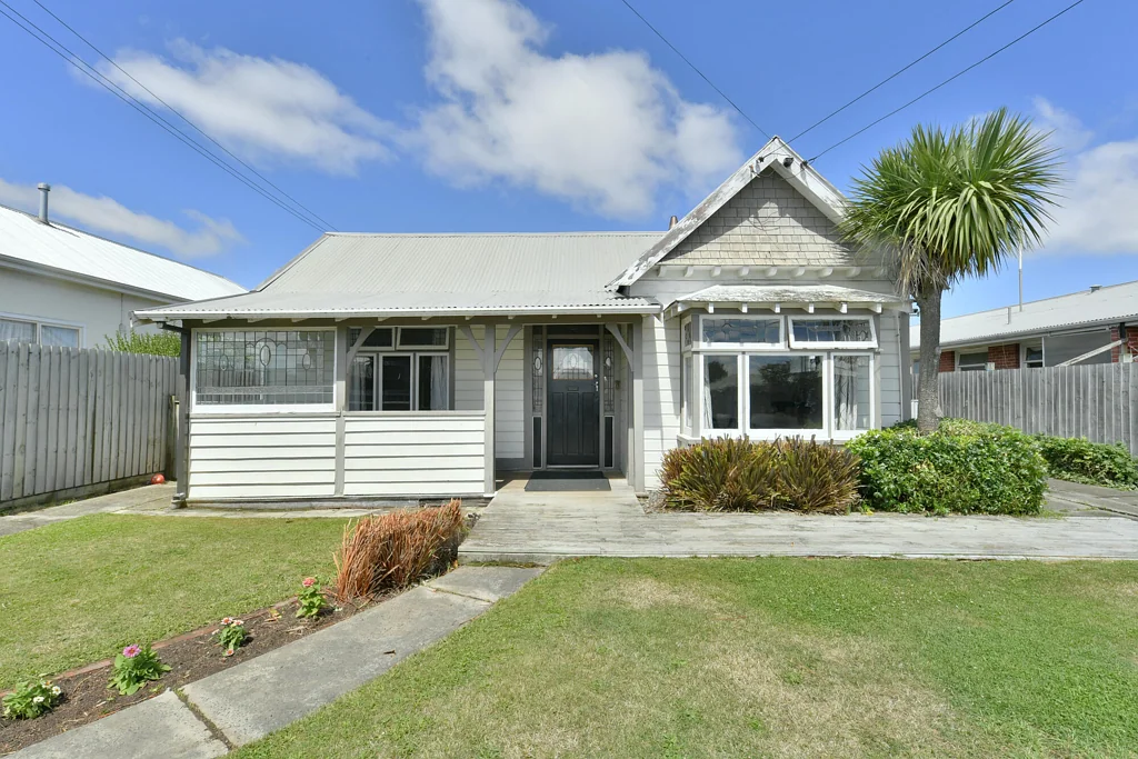 Linwood 2침실 Timeless 1905 Villa - Character, Comfort & Charm