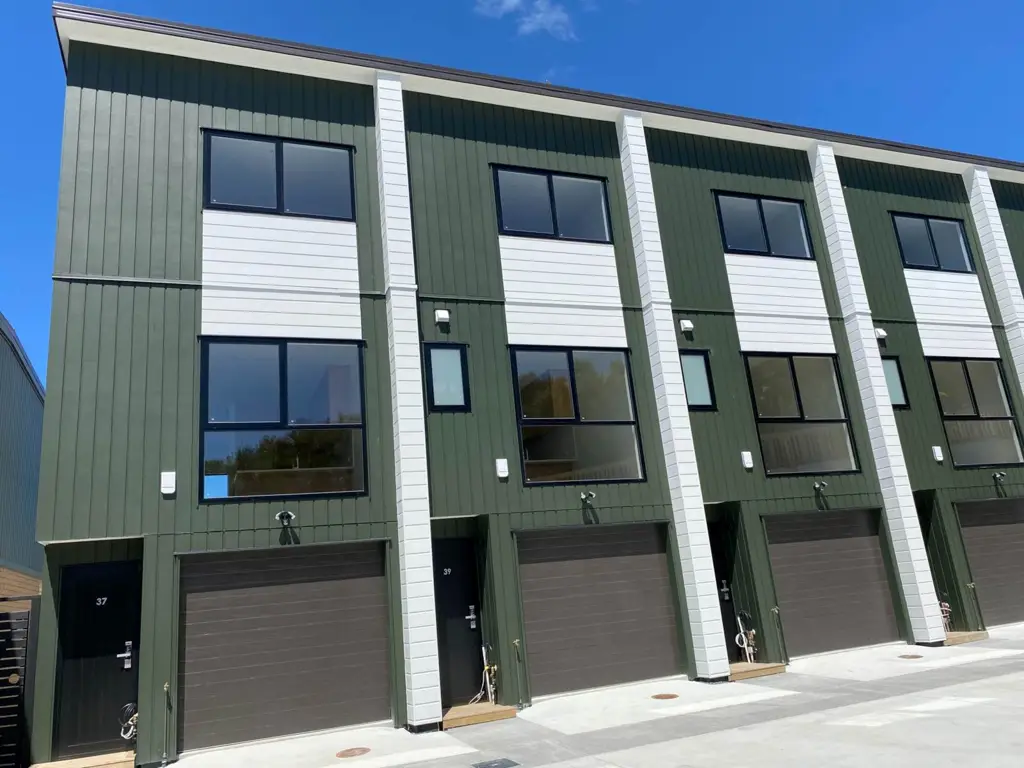 3 Bedroom townhouse