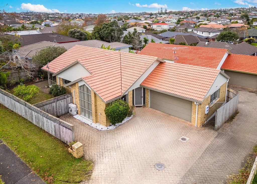 1/238 Botany Road, Golflands, Manukau City, Auckland