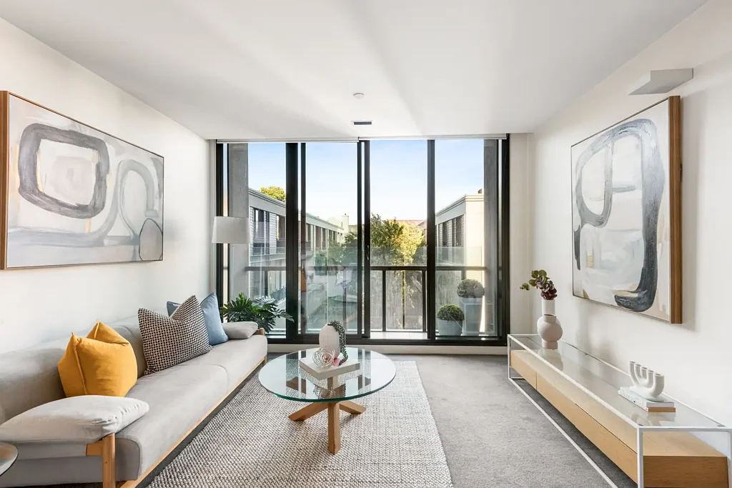 212/279 Wellington Parade South, East Melbourne, VIC 3002