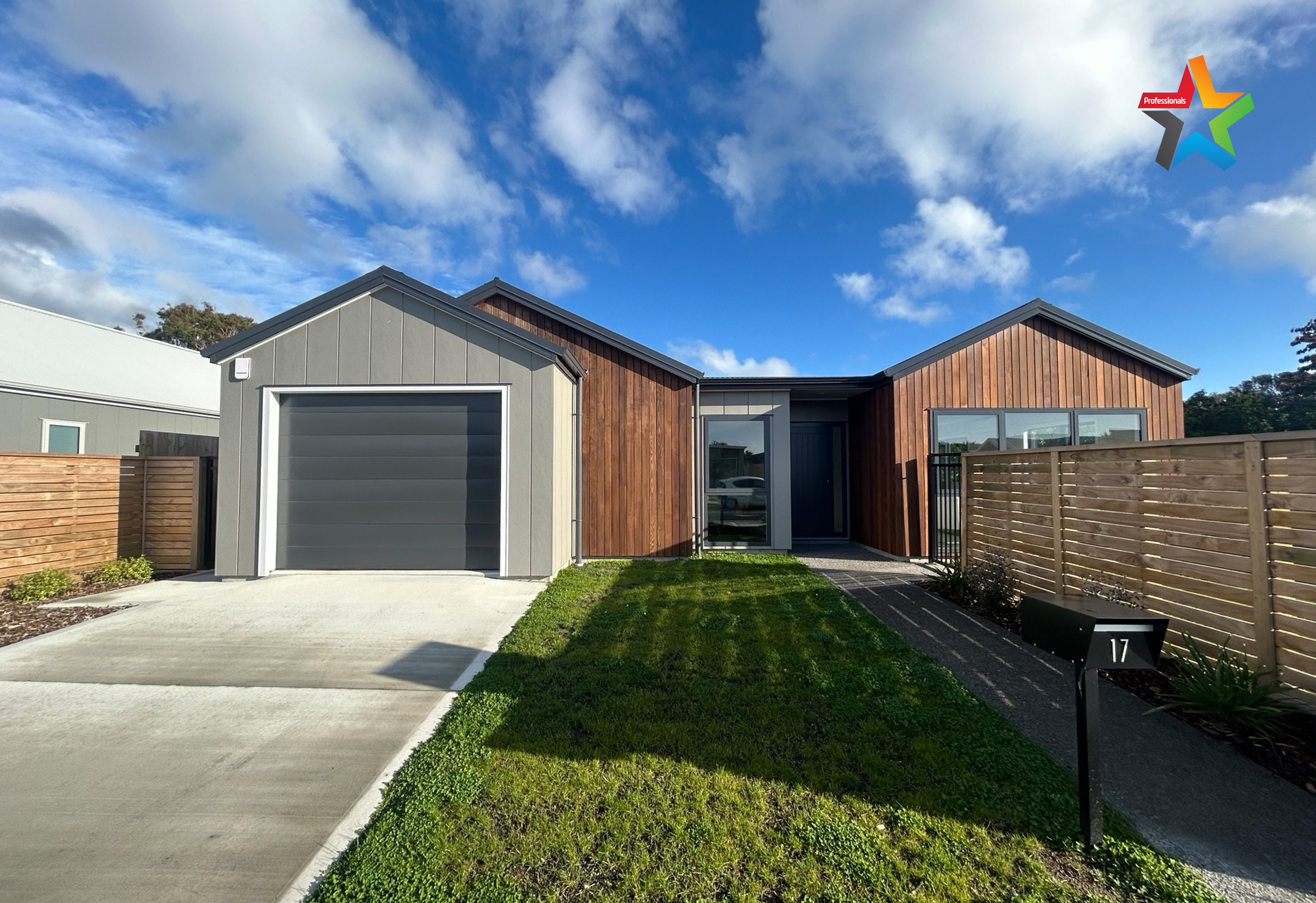 17 Rotoiti Place, Paraparaumu