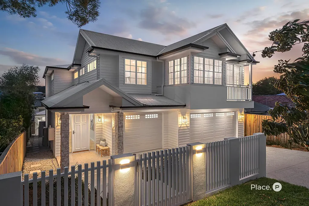 39 First Street, Camp Hill, QLD 4152