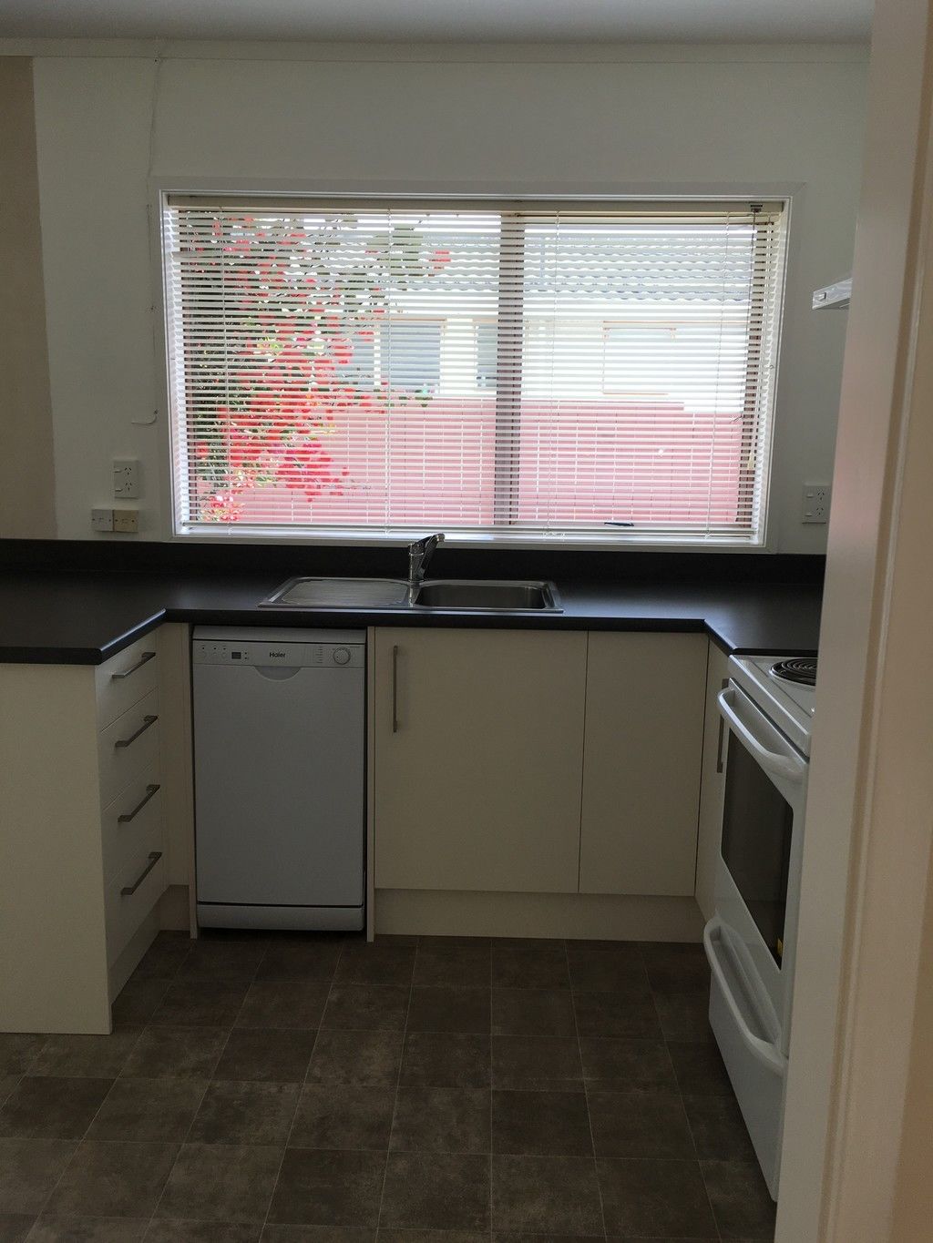 2/35 Galvan Avenue, Sunnyhills, Auckland - Manukau, 2部屋, 1バスルーム