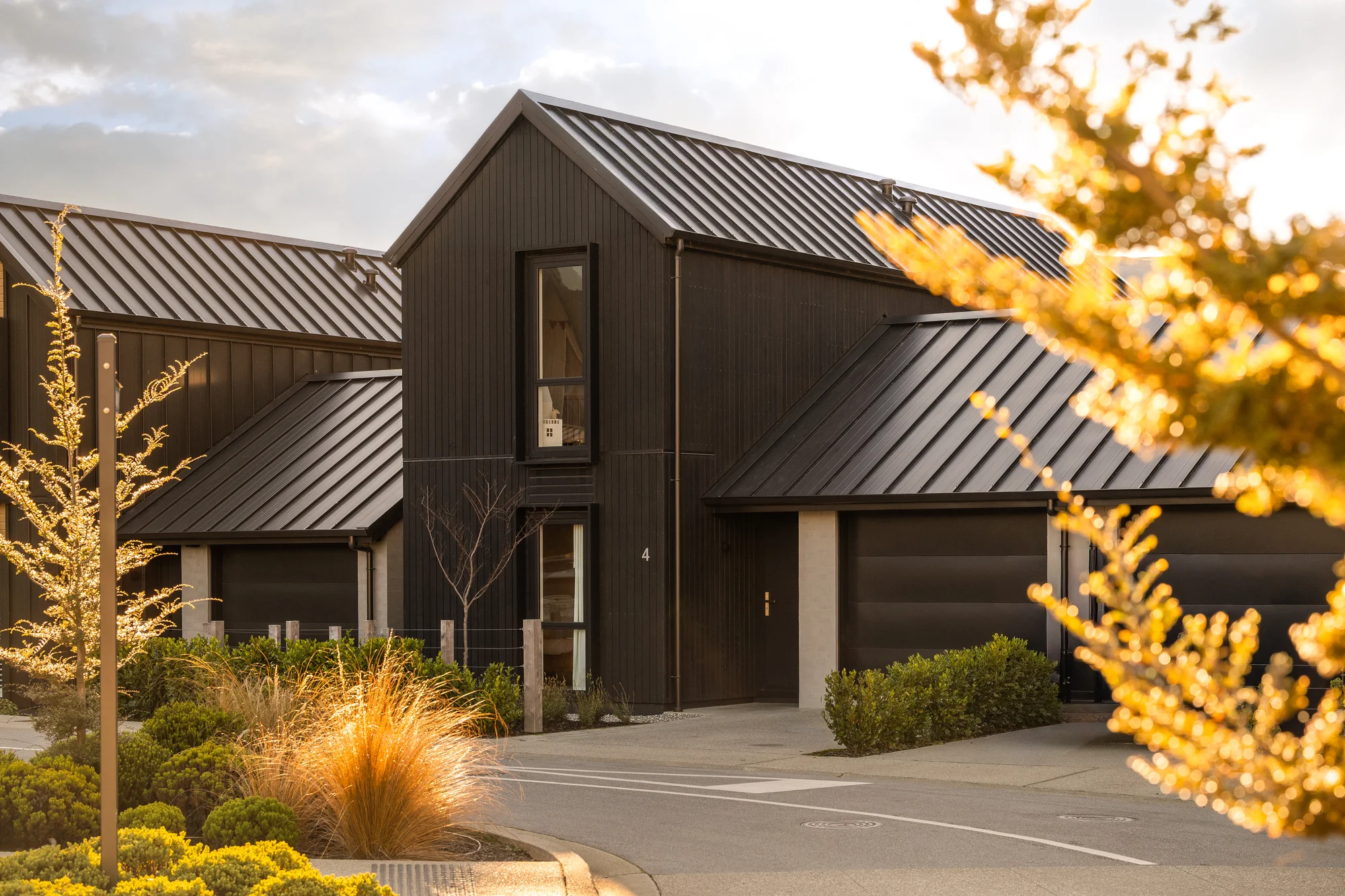 Jacks Point 3chambre Investment or Lifestyle Home - Offers Invited