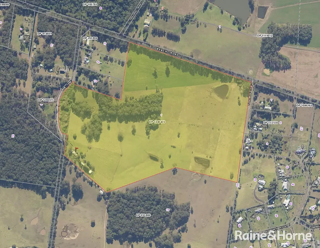 Berry 100 Acres in Wire Lane, Berry
