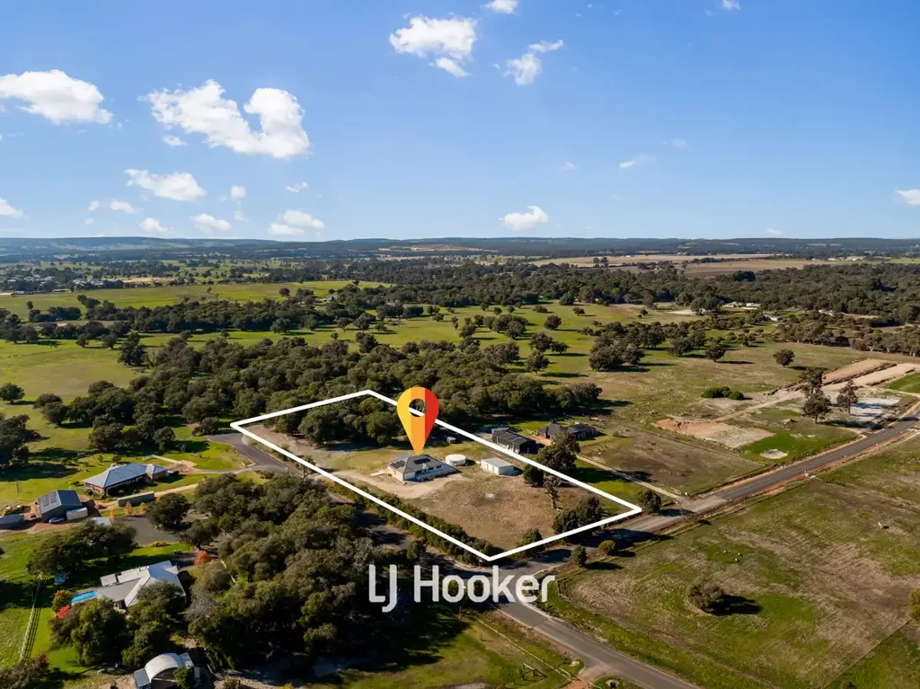 Dardanup West 4房  Modern Lifestyle Property with Space, Comfort & Sustainability!