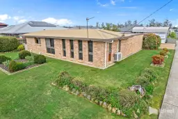 123 Bradshaw Street, Latrobe