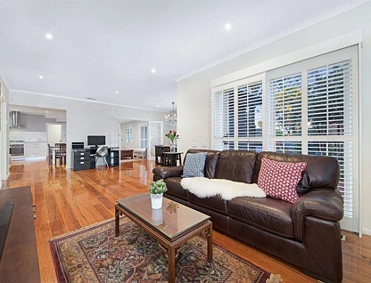 4B Martin Place, Glen Waverley, East Melbourne, 3 ห้องนอน, 3 ห้องน้ำ, House