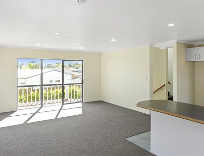 A/86 Rosewarne Crescent, Glendene, Waitakere City, 3房, 2浴, 整租独立别墅