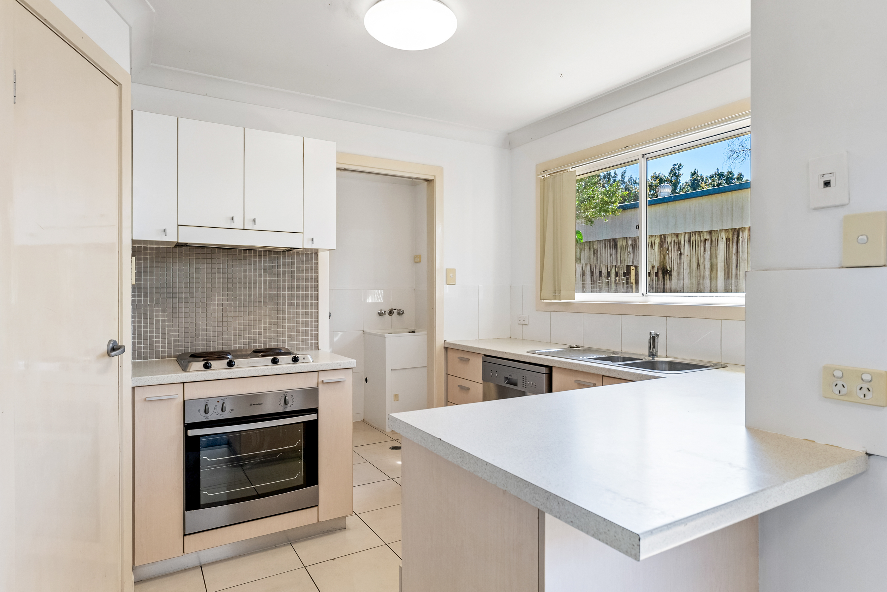 9 PITT RD, BURPENGARY QLD 4505, 0房, 0浴, Townhouse