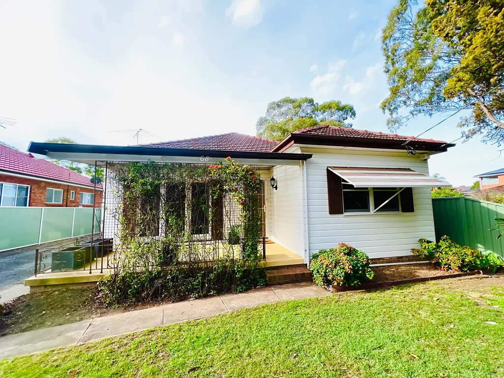 Centrally Located Family Home !!