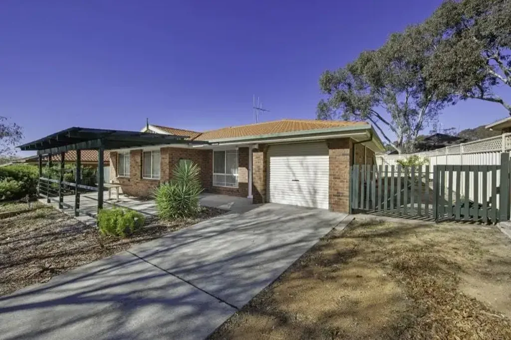 Ngunnawal 3 Bedroom Spacious Family Haven in Sought-After Ngunnawal