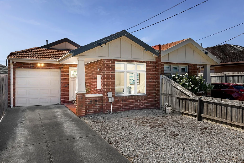 100A Halsey Road, Airport West, VIC 3042