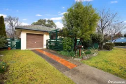 UNIT 1 2 DALTON DR, Armidale