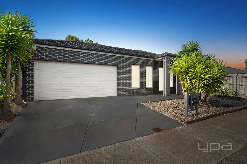 46 Faircroft Drive, Brookfield, VIC 3338