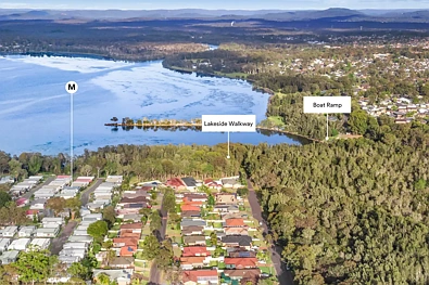 Buff Point 2Zimmer Lakeside over 55s living with covered parking