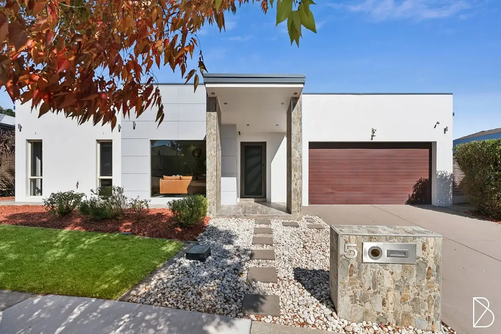 Forde 4Zimmer Expansive Family Living with Light, Space and Effortless Entertaining
