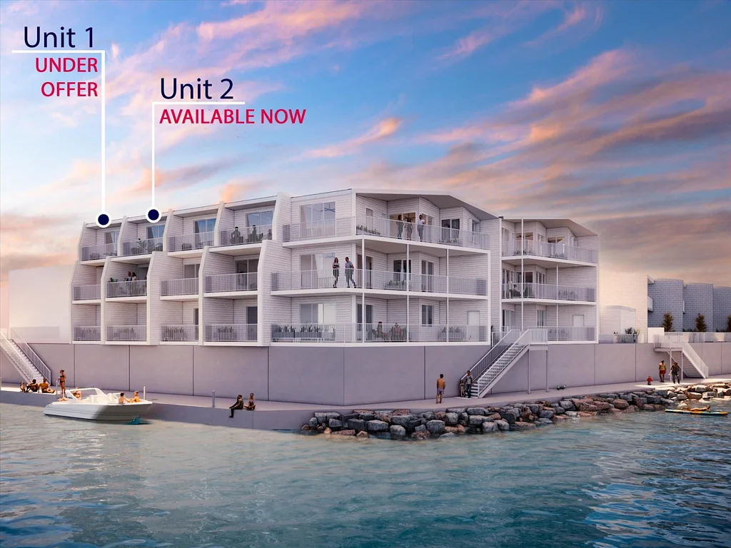 Exmouth 3 Bedroom Luxury Canal-Front Townhouses / Ocean Views