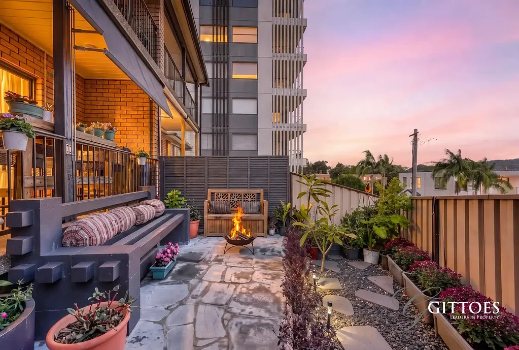 Point Frederick 2房  Fully Renovated Townhouse in Blue-Chip Point Frederick - Lifestyle at Your Doorstep