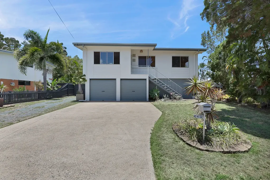 4 Jansen Street, Slade Point, QLD 4740